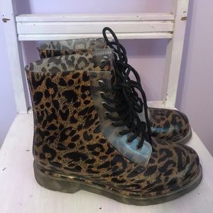 cheetah print hunter rain boots